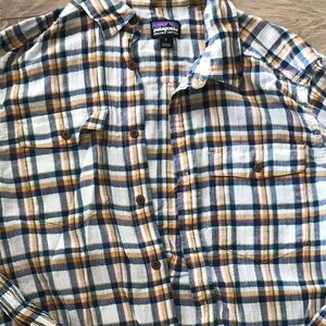 Patagonia lightweight flannel